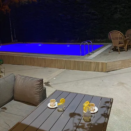 Beykozda Muestakil Havuzlu Villa Istanbul