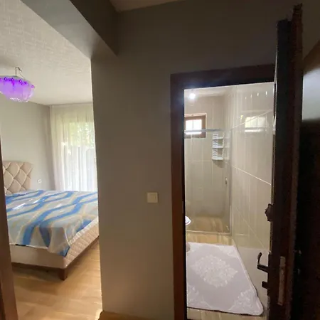 Villa Beykozda Muestakil Havuzlu *